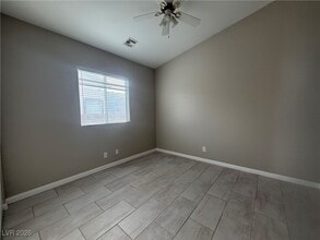 Building Photo - 4631 Cantina Rey St