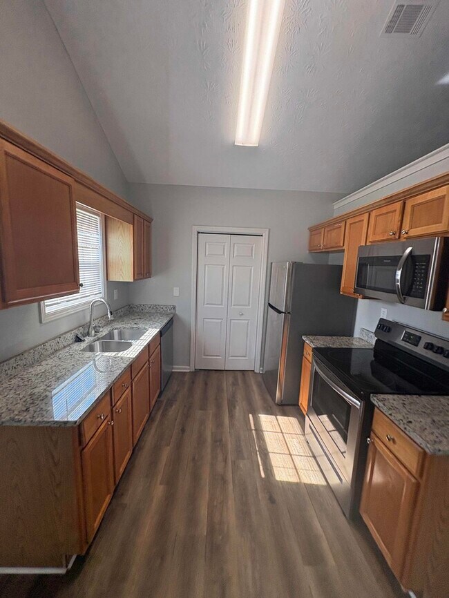 Foto del edificio - 508 Bridgeport Pl