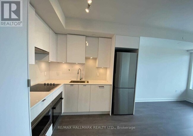 Photo du bâtiment - 99 Broadway Ave