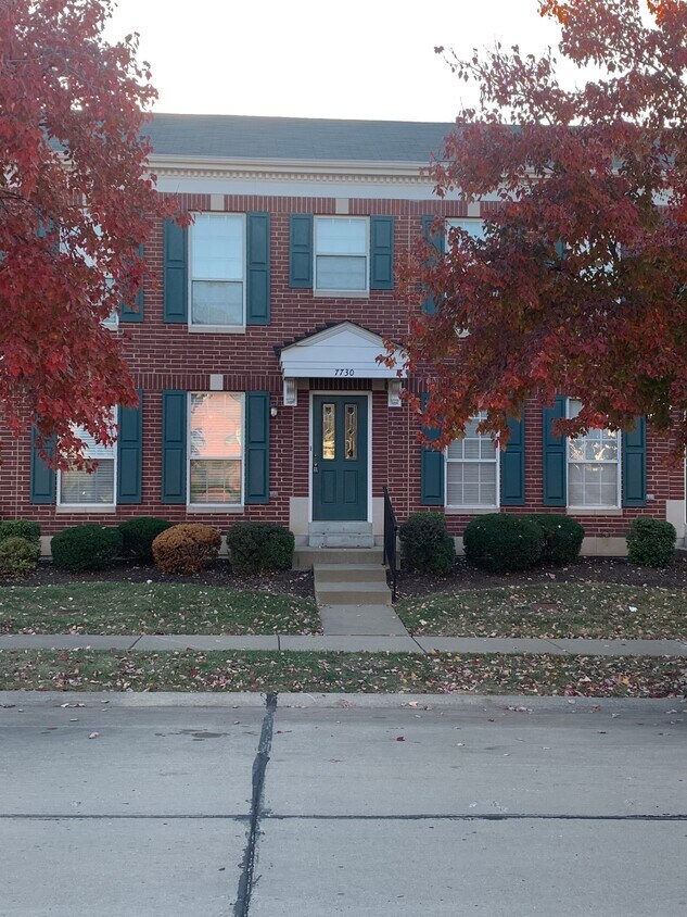 Primary Photo - 7730 Boardwalk Tower Cir
