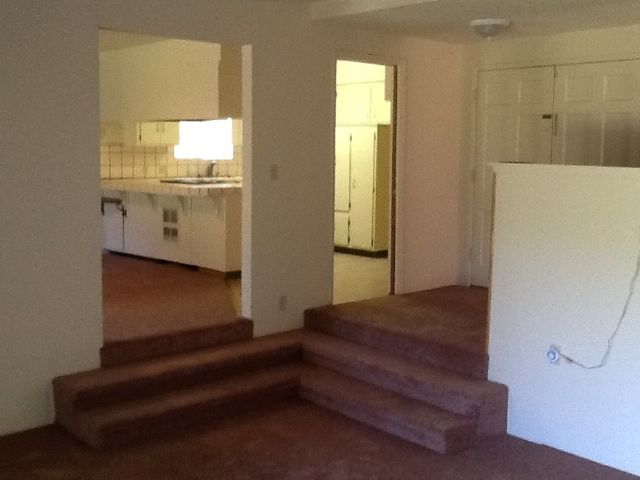 Building Photo - 2512 Henry Ave