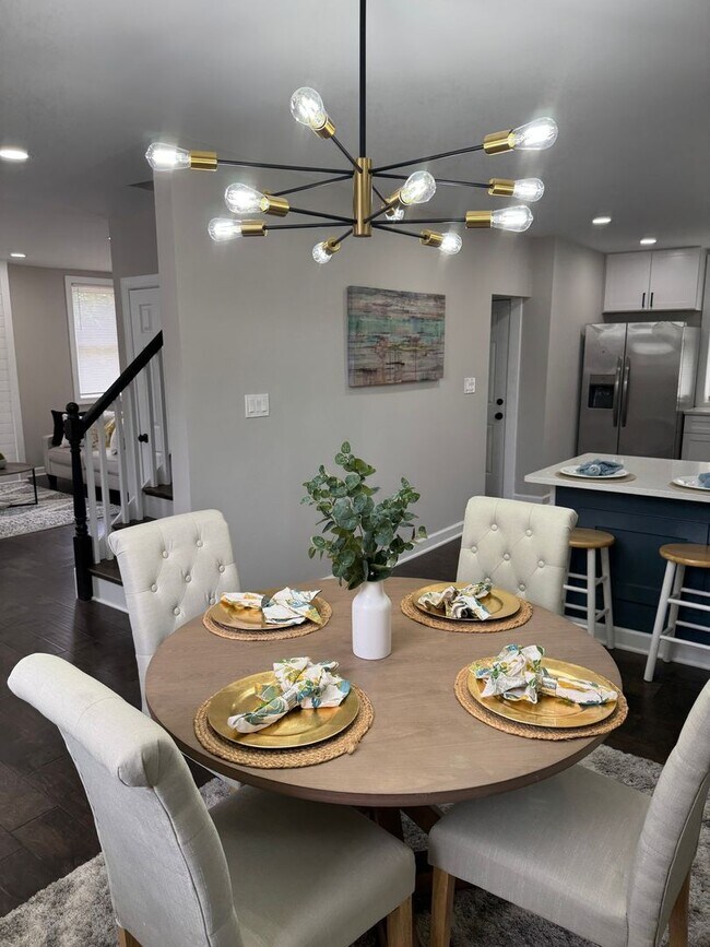 Foto del edificio - Spacious 4BR House in Baltimore