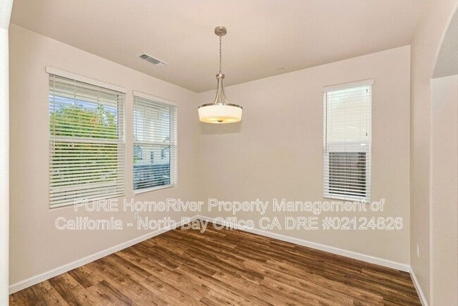 Building Photo - 1665 Hopper Ave