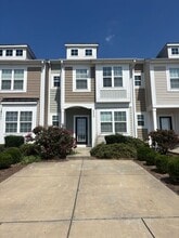 Building Photo - 3663 Ascott Commons Ln SW