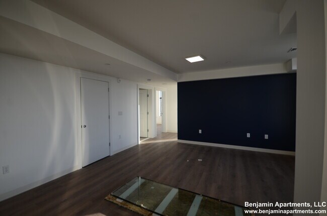 Foto del edificio - 89 Brighton Ave