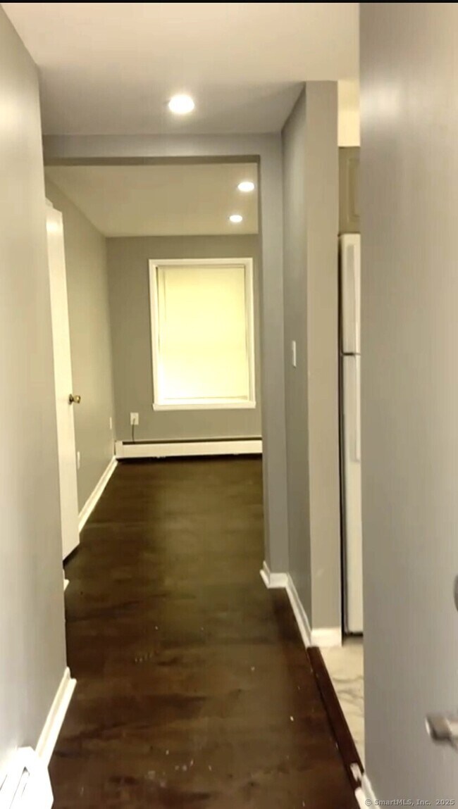 Foto del edificio - 1387 Quinnipiac Ave