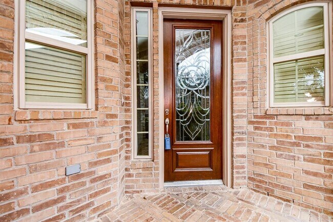 Foto del edificio - 6510 Canyon Cliff Ct
