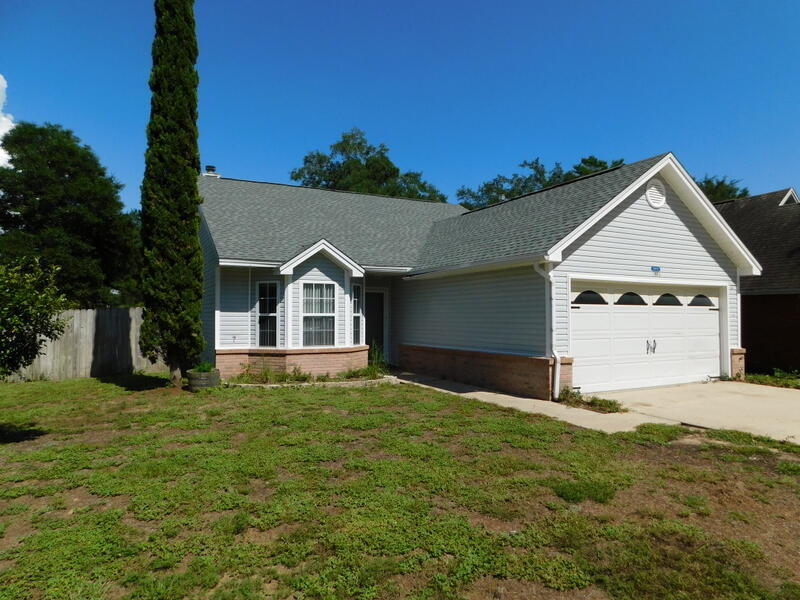 2975 Blue Pine Ln, Niceville, FL 32578 House for Rent in Niceville