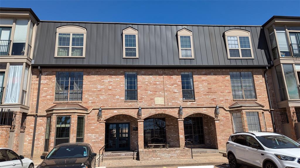 Foto principal - 2400 N Braeswood Blvd