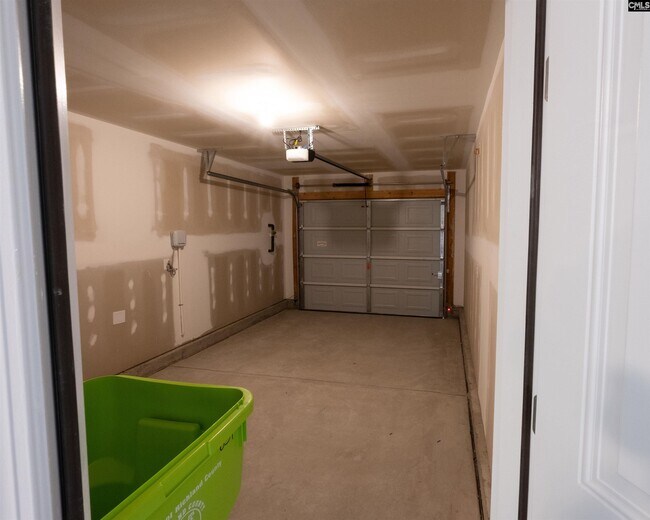 Foto del edificio - 859 Summerwood Ln