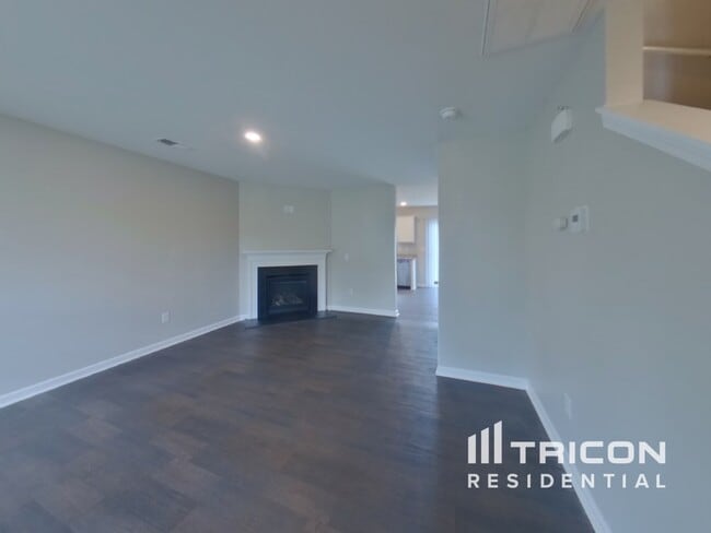 Building Photo - 283 Millen Dr