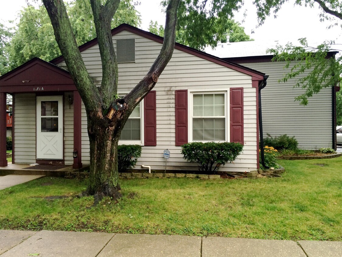 1271 Pleasant Ave, Glendale Heights, IL 60139 Townhome Rentals in