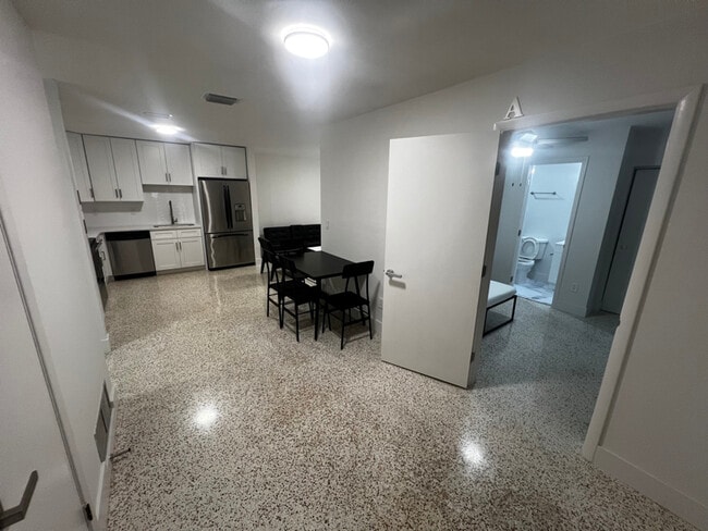 Foto del edificio - 10920 N 29th St