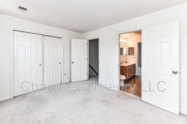 Building Photo - 2442 Corn Crib Ct