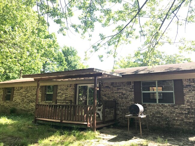 Foto del edificio - 2632 Ouachita Cir