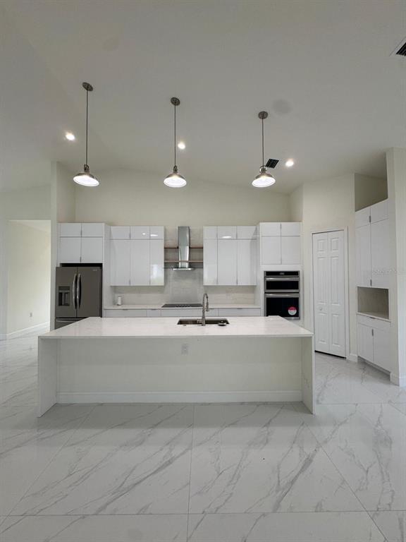 Foto del edificio - 16483 Hillsborough Blvd