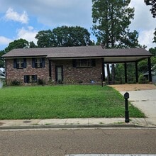 Building Photo - 840 W Shelby Dr