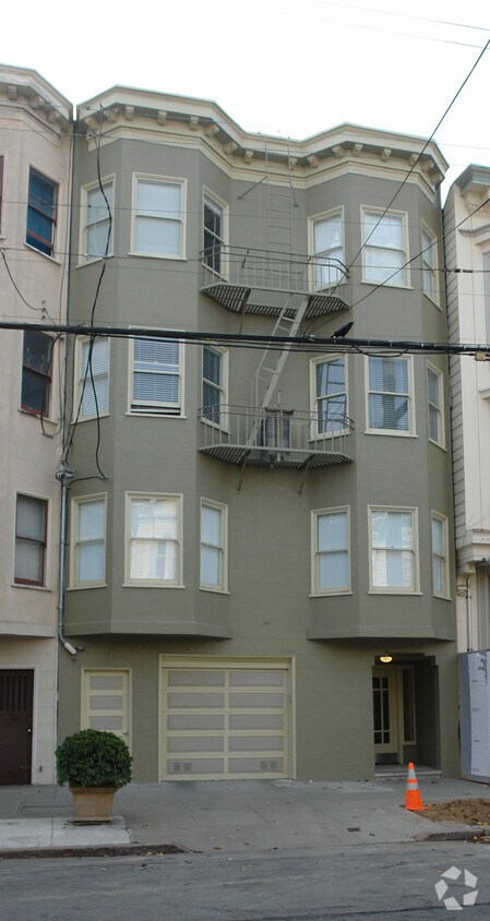 Building Photo - 1337 Page St