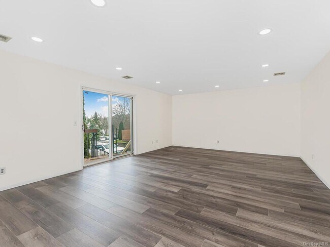 Building Photo - 86 Laudaten Wy