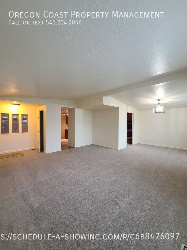 Foto del edificio - 7020 Glen Ave
