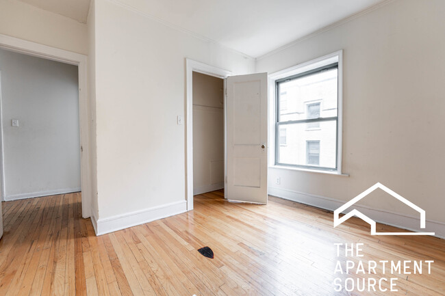 Building Photo - 2230 N Spaulding Ave
