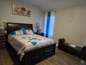 Building Photo - 116 Lily Pond Trl