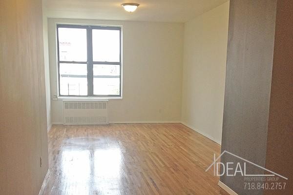 Primary Photo - 760 PROSPECT Pl