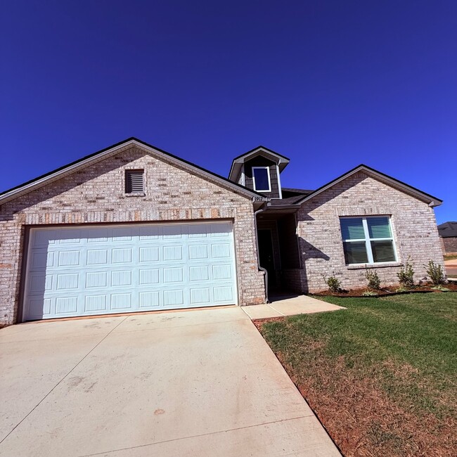 Foto del edificio - 1917 Rock Elm Dr