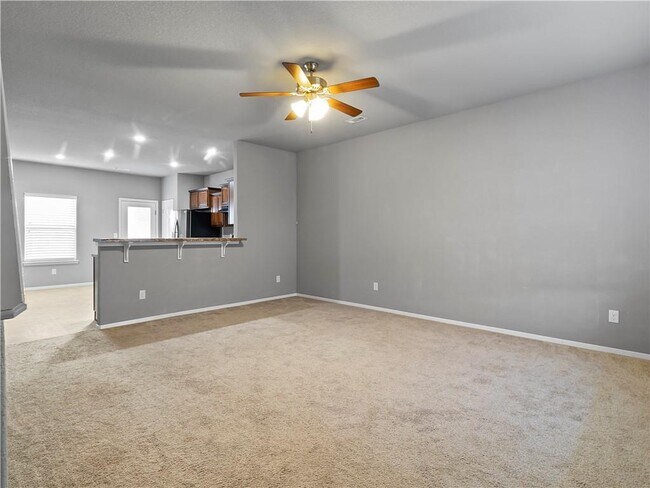 Foto del edificio - 6105 SW Warrington Rd