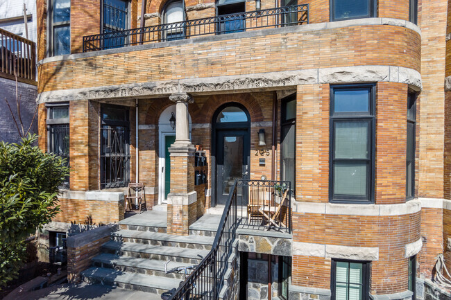 Front Entrance - 225 Florida Ave NW