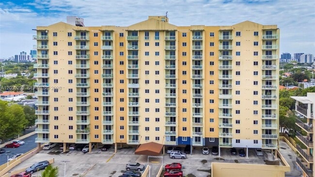 Building Photo - 3500 Coral Wy