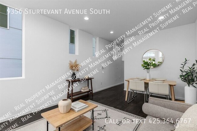 Building Photo - Beautiful Cozy and Convenient