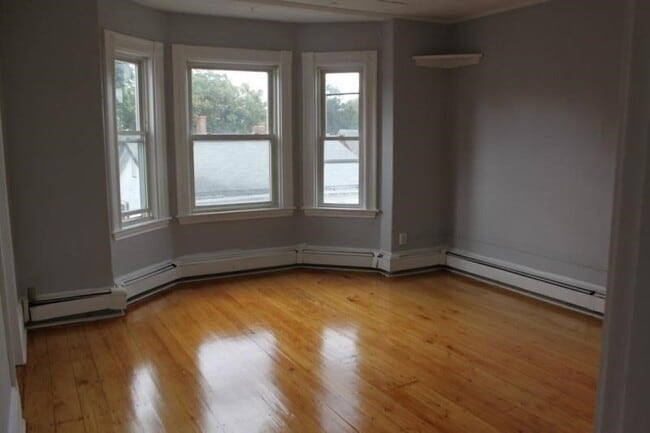 Photo - 17 Ballard St (Boston, MA) Apartment