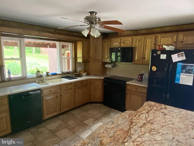 Foto del edificio - 106 Skippack Creek Rd
