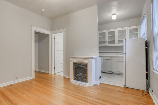 Foto del edificio - Charming Vintage Studio in NW Portland nea...