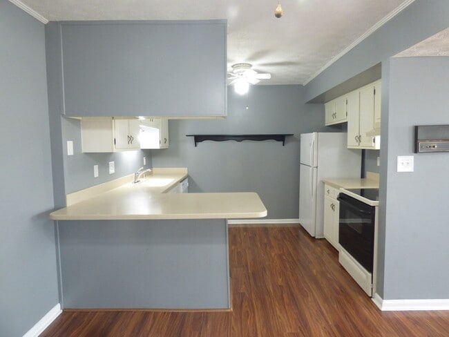 Photo - 372 Redding Rd. Unit A House