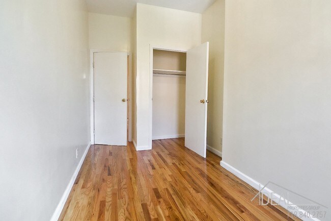 Foto del edificio - 659 Classon Ave