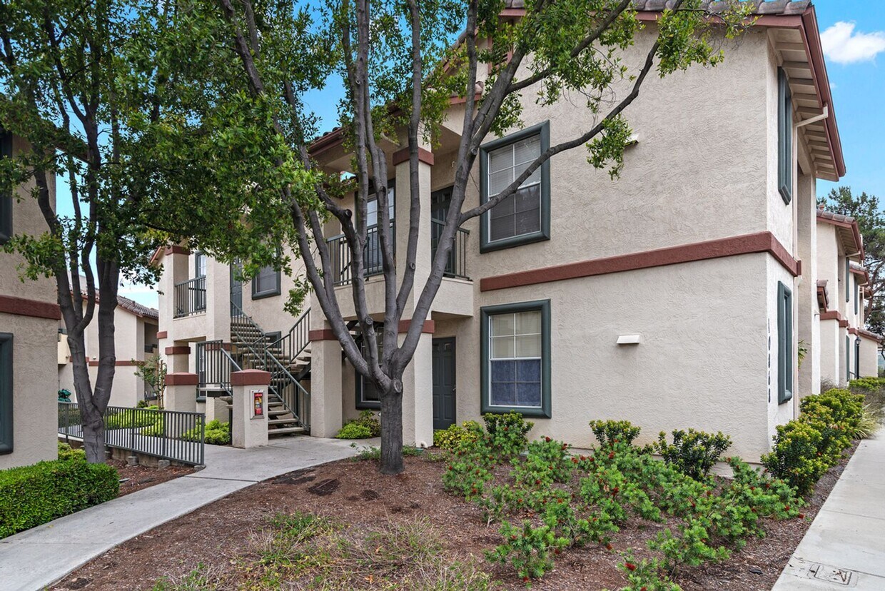 Primary Photo - 10868 Sabre Hill Dr