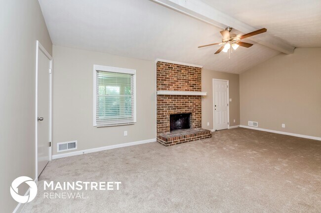 Foto del edificio - 1420 Denfield Ct