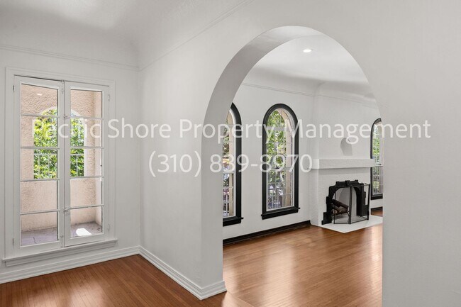 Building Photo - 107 N Mansfield Ave