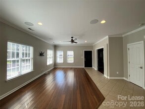 Building Photo - 15313 Pahlmeyer Ln