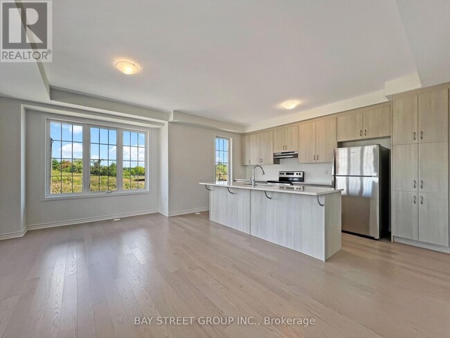 Photo du bâtiment - 1336 Ripplewood Ave
