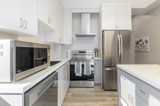 Interior Photo - Campus Gate Residence's
