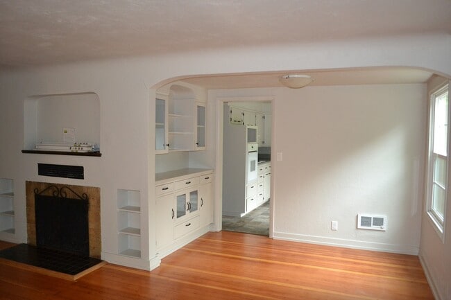 Foto del edificio - East 20th &amp; Onyx Alley