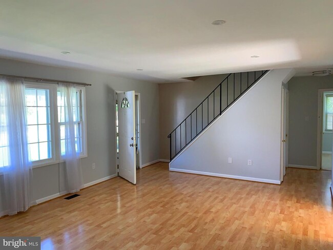 Building Photo - 13149 Penndale Ln