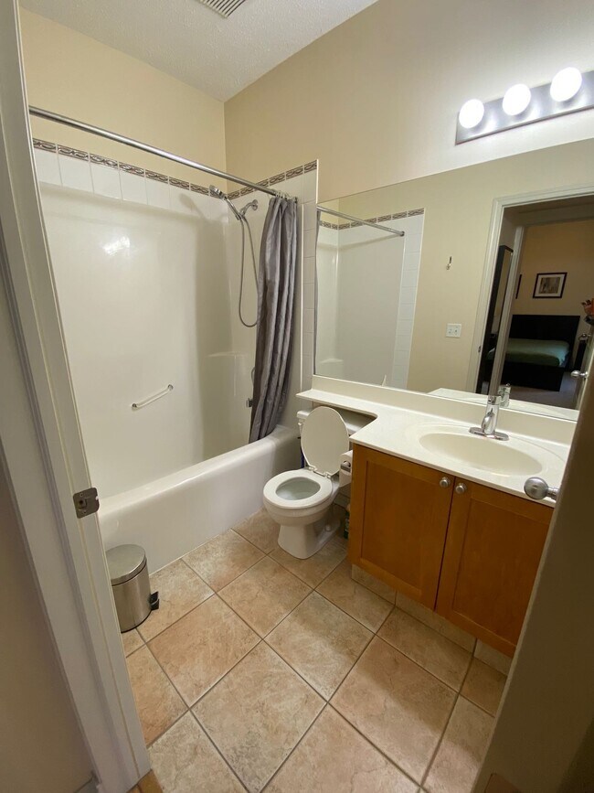 Photo du bâtiment - 1 Bed 1 Bath Unit in Calgary, AB