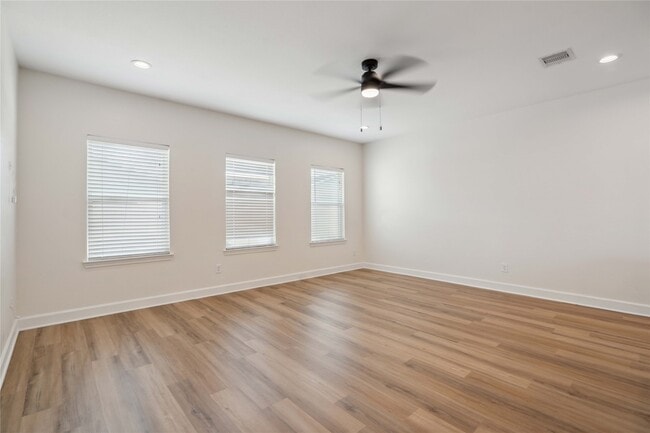 Foto del edificio - 5402 Jonathan Ln