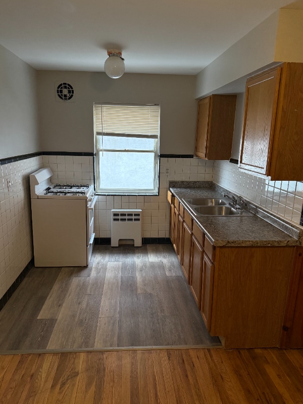 Foto del edificio - 3323 Werk Rd