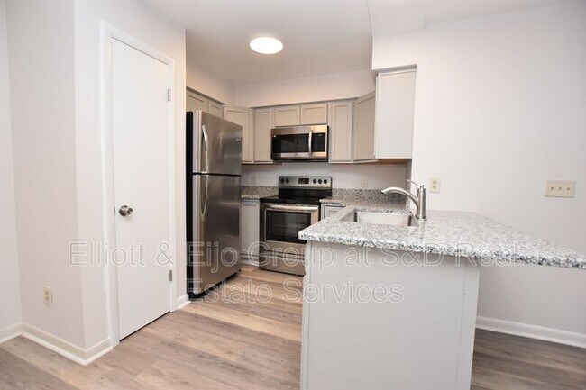 Foto del edificio - 103 25th St SW