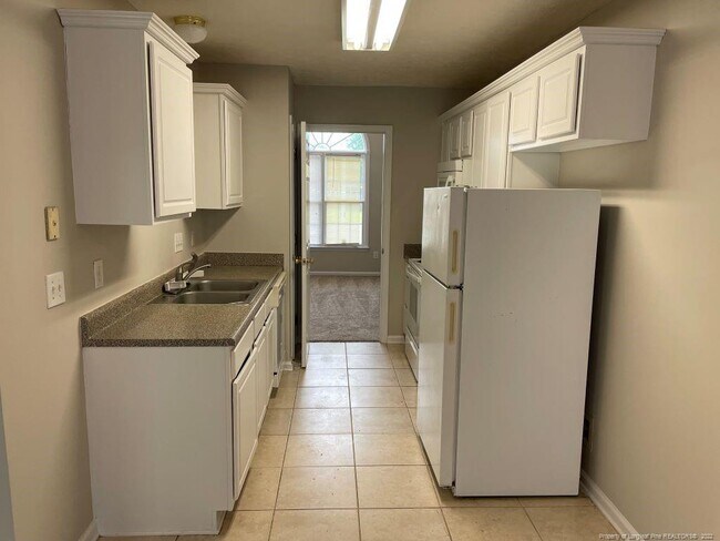 Foto del edificio - 6345 Bent Tree Dr